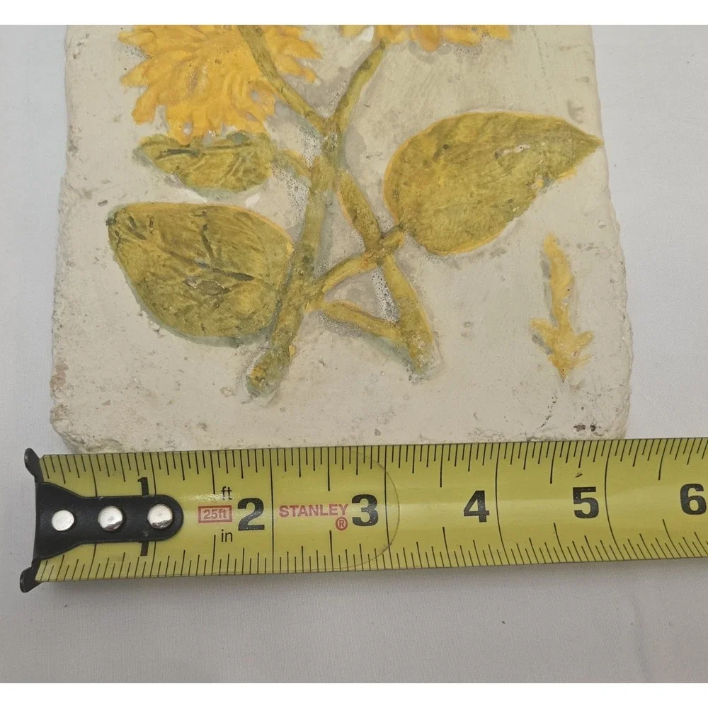 Beautiful Vintage Chalkware Sunflower Wall Art Plaque ~ 5x7 Great Condition